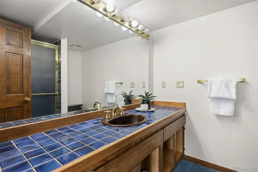 23595 Currant Drive Golden CO 80401