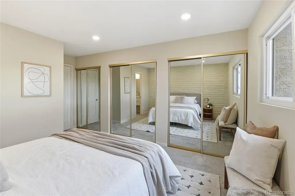 1060 S Parker Road Denver CO 80231