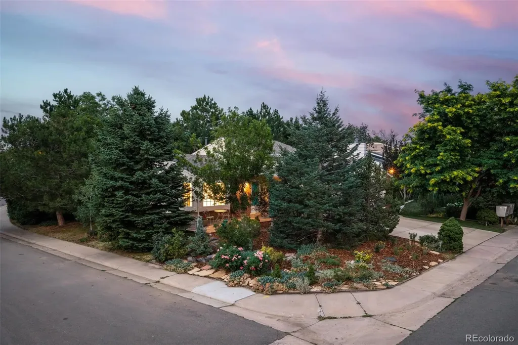4172 S Cathay Way Aurora CO 80013