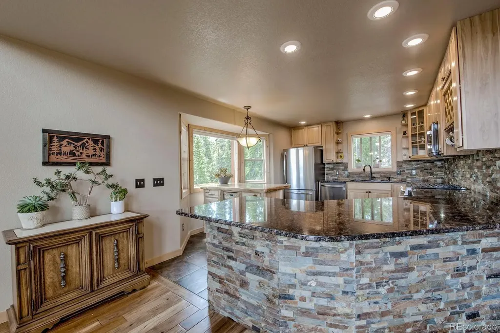 137 Porcupine Road Fairplay CO 80440