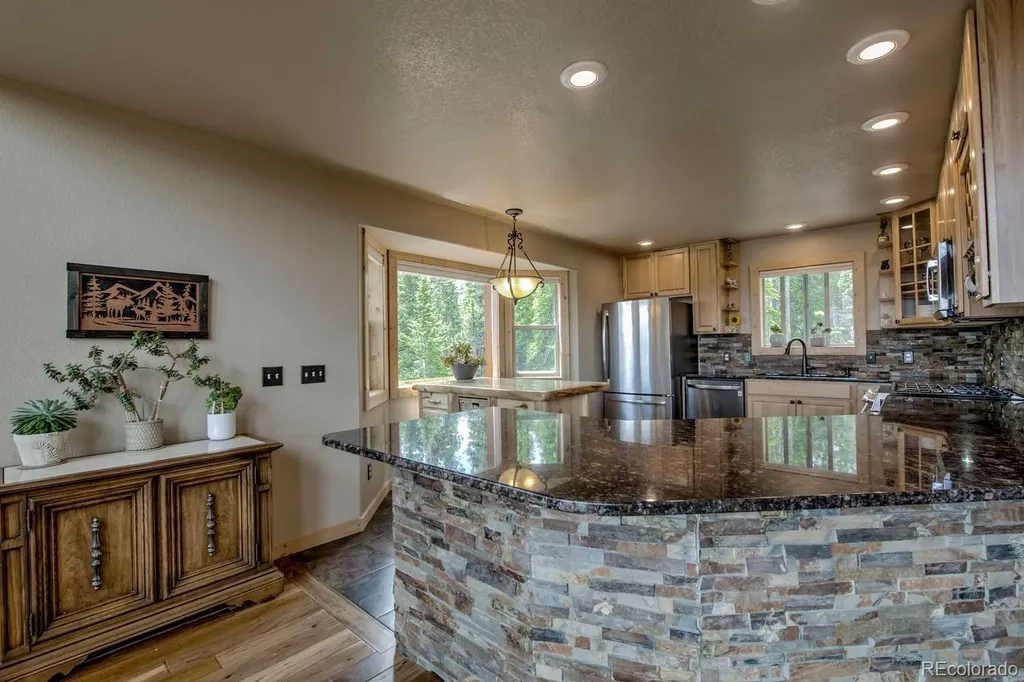 137 Porcupine Road Fairplay CO 80440