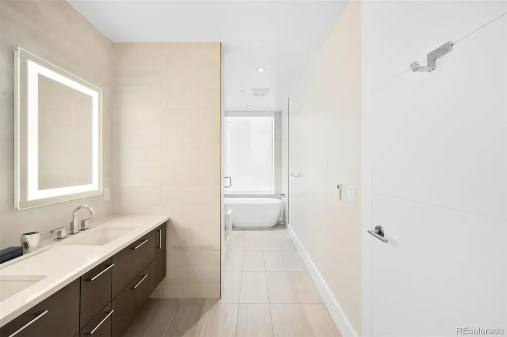 155 Steele Street Denver CO 80206