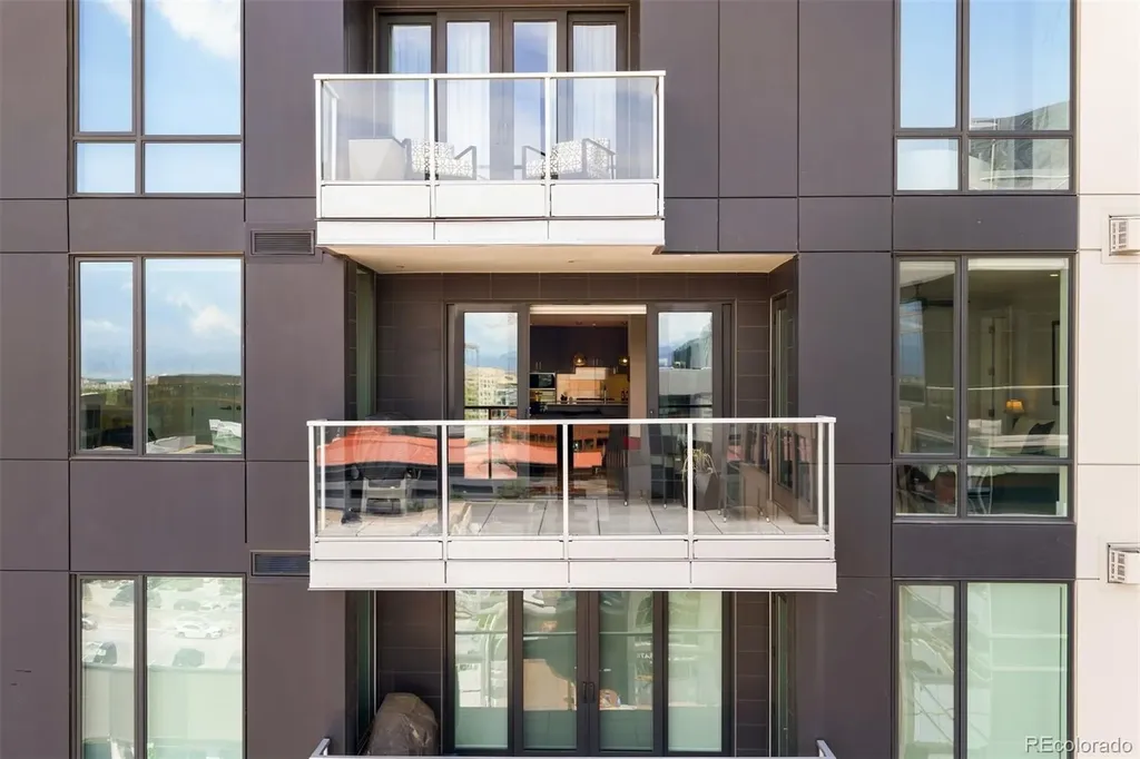 155 Steele Street Denver CO 80206