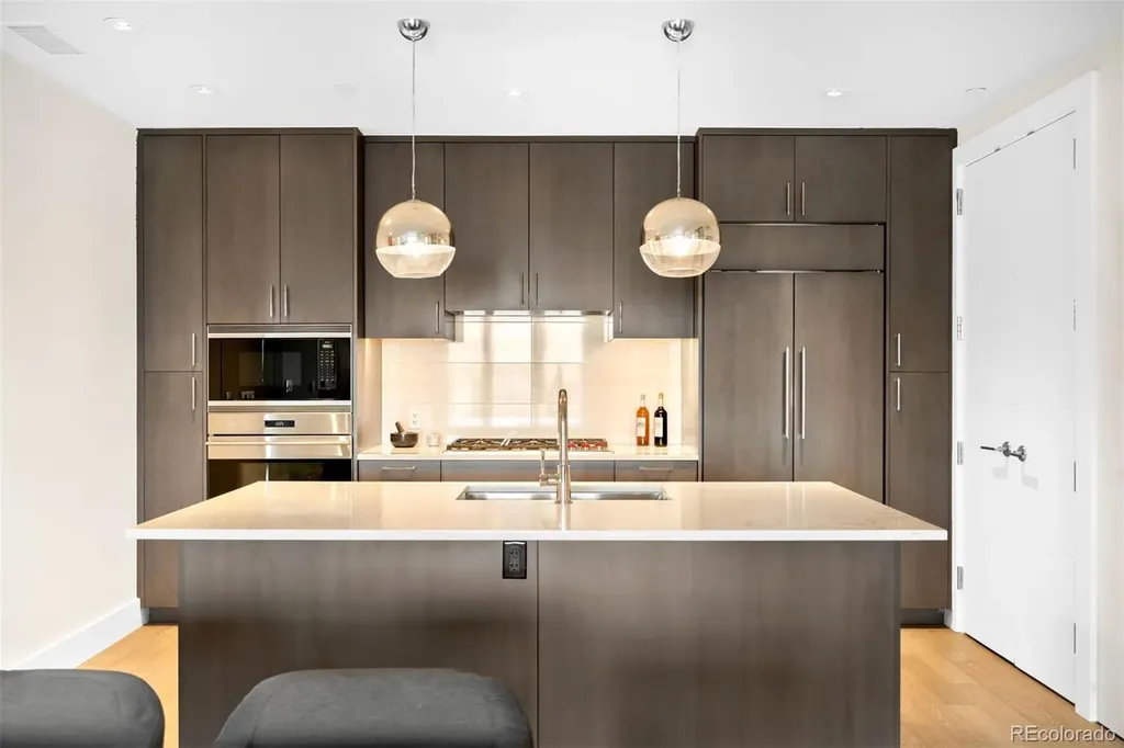 155 Steele Street Denver CO 80206