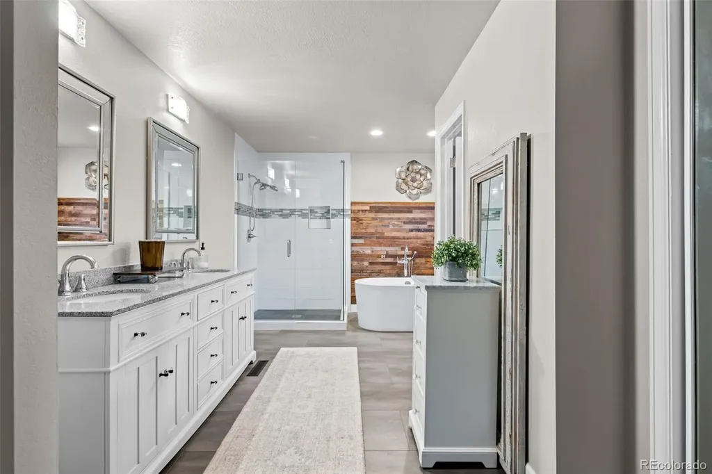 6421 Lakepoint Place Parker CO 80134