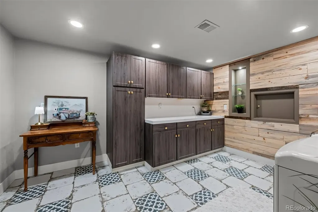 6421 Lakepoint Place Parker CO 80134