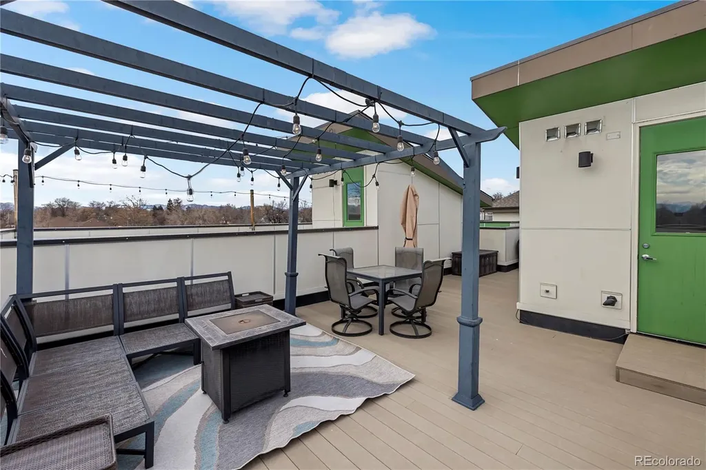 2211 Eliot Street Denver CO 80211