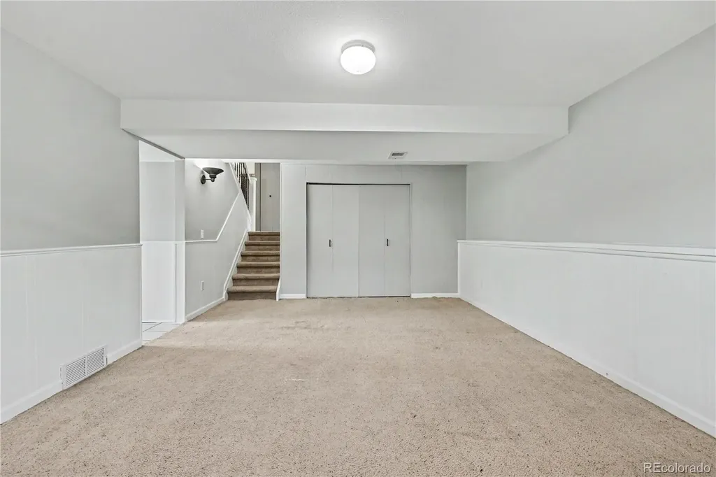 966 E 8th Avenue Broomfield CO 80020