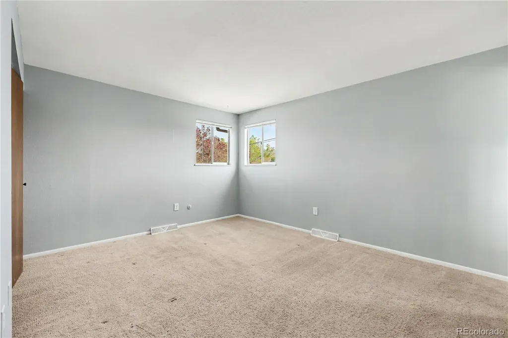 966 E 8th Avenue Broomfield CO 80020