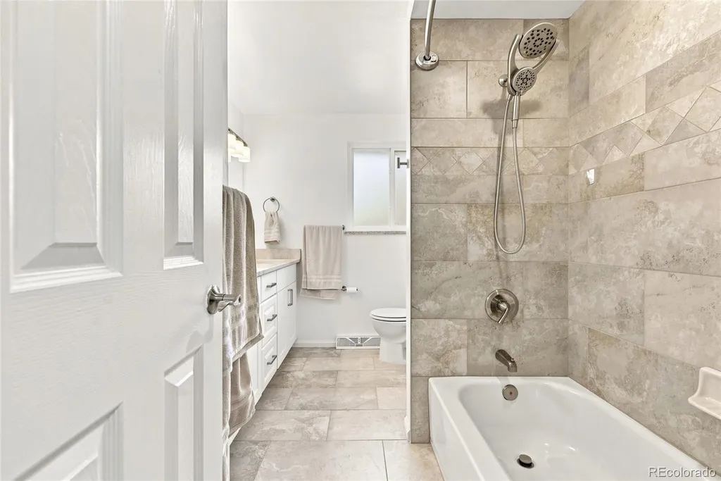 9873 W 77th Avenue Arvada CO 80005