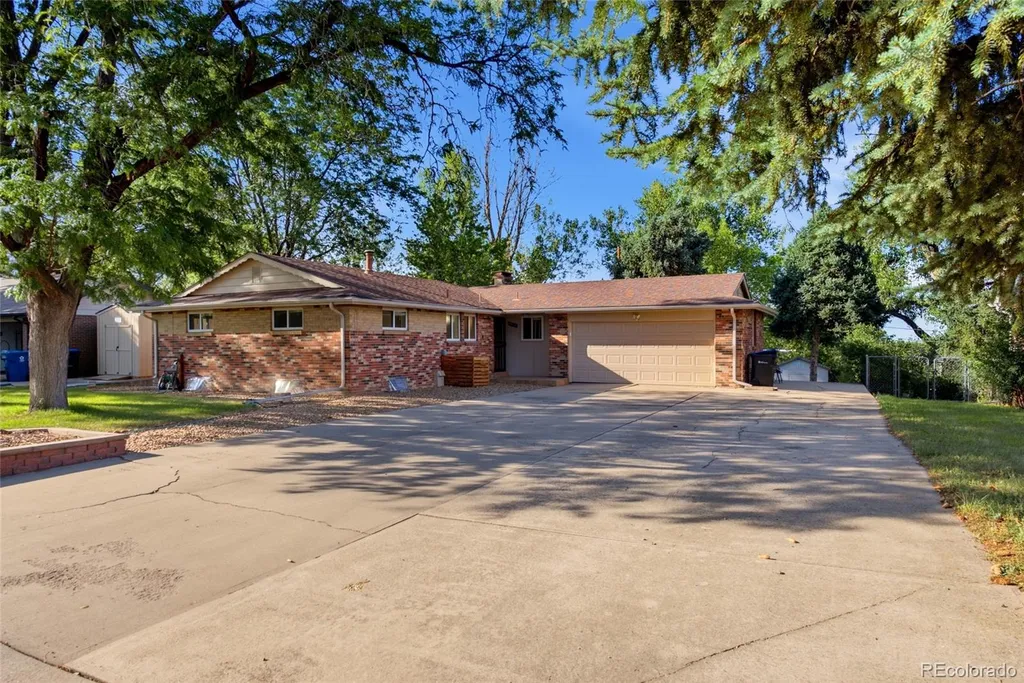 9873 W 77th Avenue Arvada CO 80005