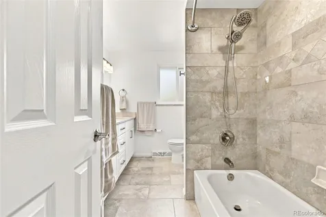 9873 W 77th Avenue Arvada CO 80005
