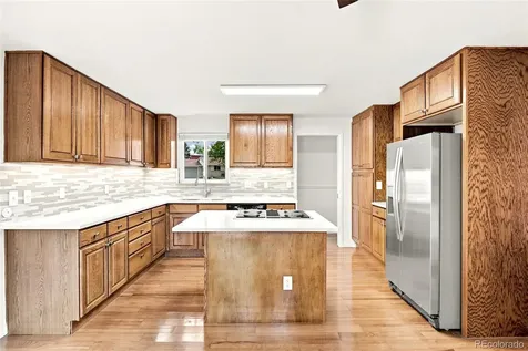9873 W 77th Avenue Arvada CO 80005