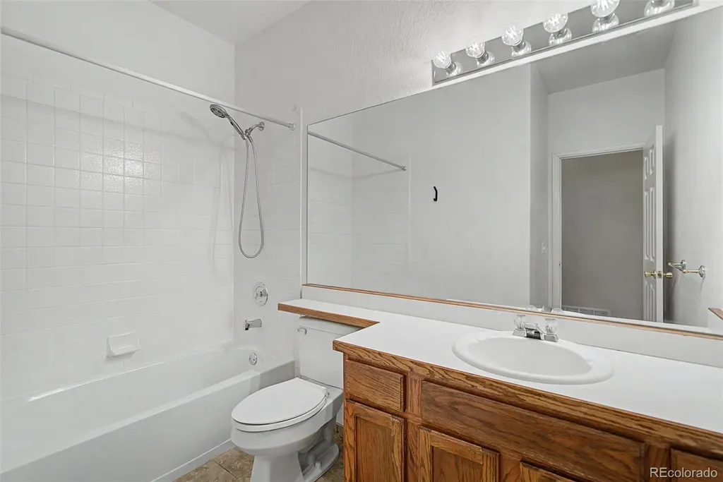 1024 Samuel Point Colorado Springs CO 80906