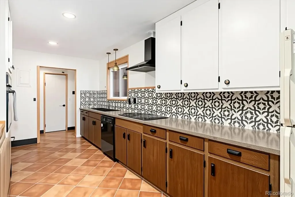 7125 S Depew Street Littleton CO 80128