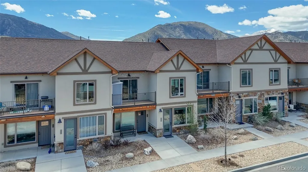 209 Summitview Lane Poncha Springs CO 81201