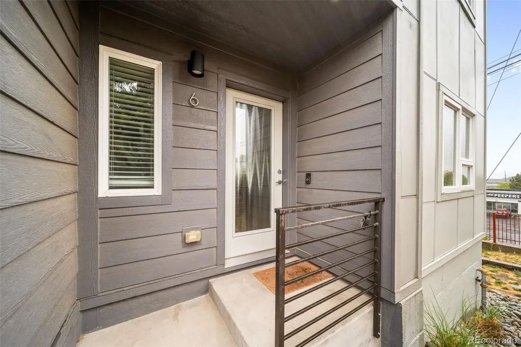 435 S Forest Street Denver CO 80246
