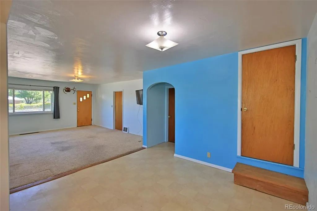 10945 Highway 65 Mesa CO 81643