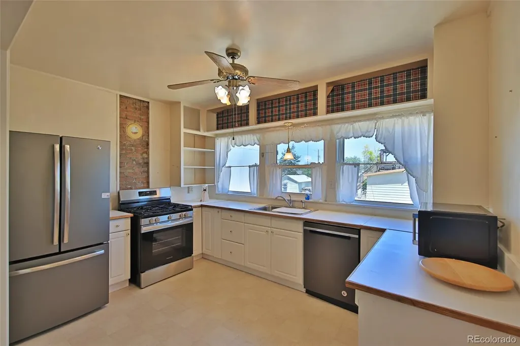 10945 Highway 65 Mesa CO 81643
