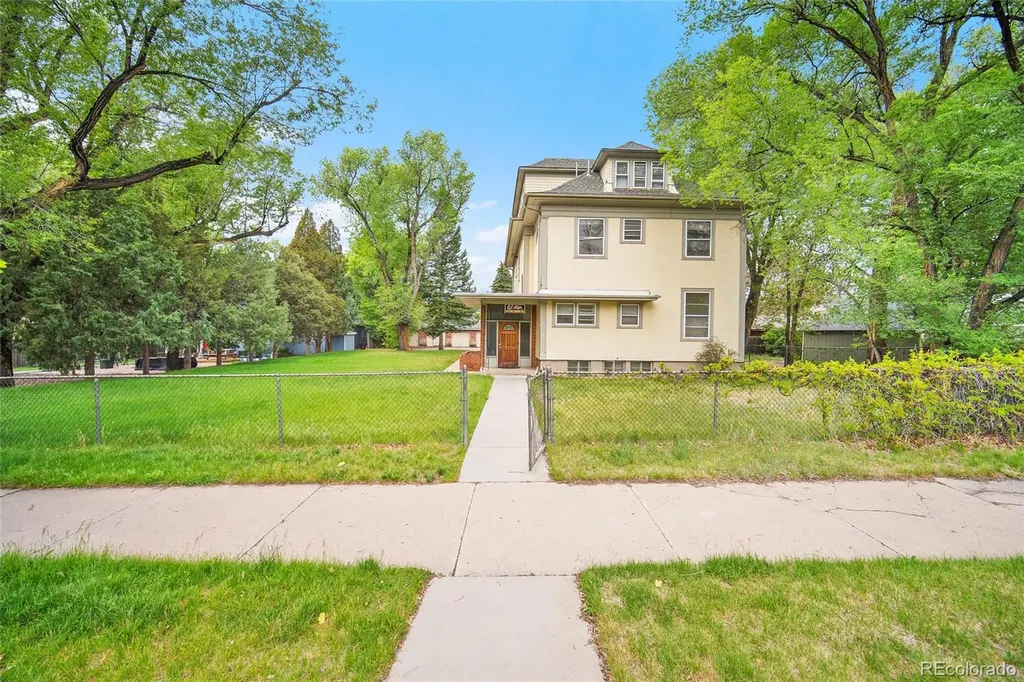 1518 N Wahsatch Avenue Colorado Springs CO 80907