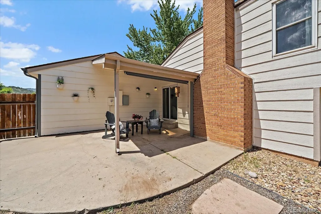 4884 S Braun Street Morrison CO 80465