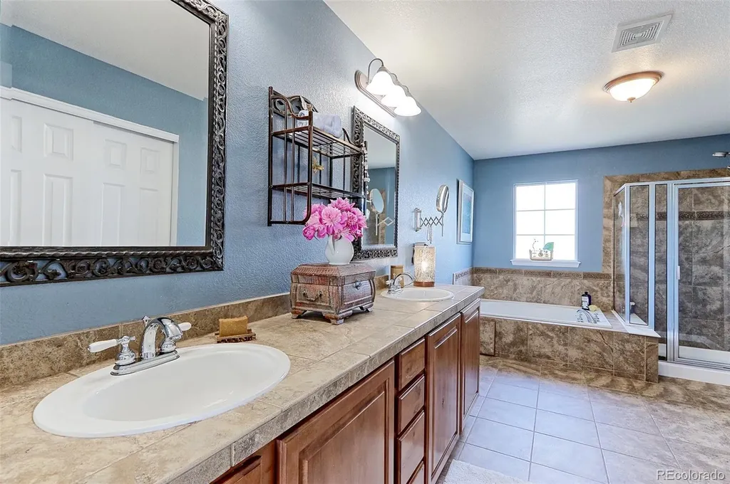 14641 Prairie Sky Lane Broomfield CO 80023