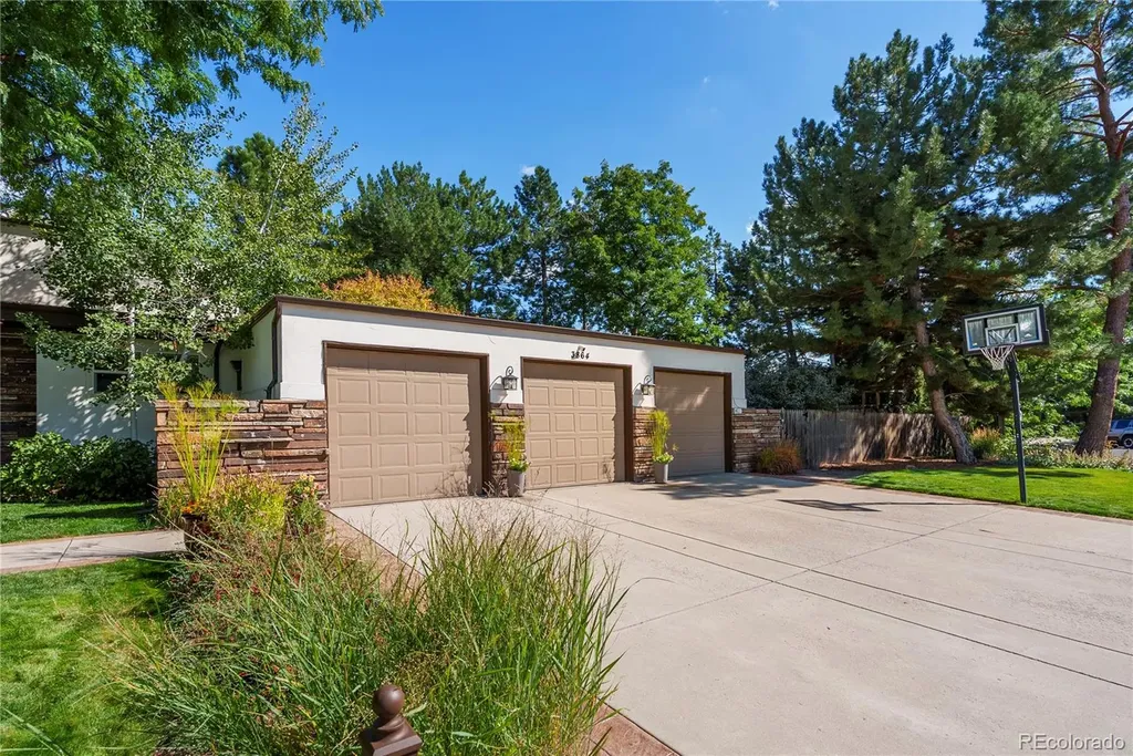 3864 S Quince Street Denver CO 80237