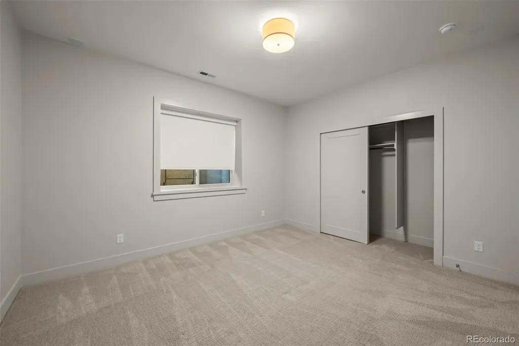 6956 E Archer Place Denver CO 80230