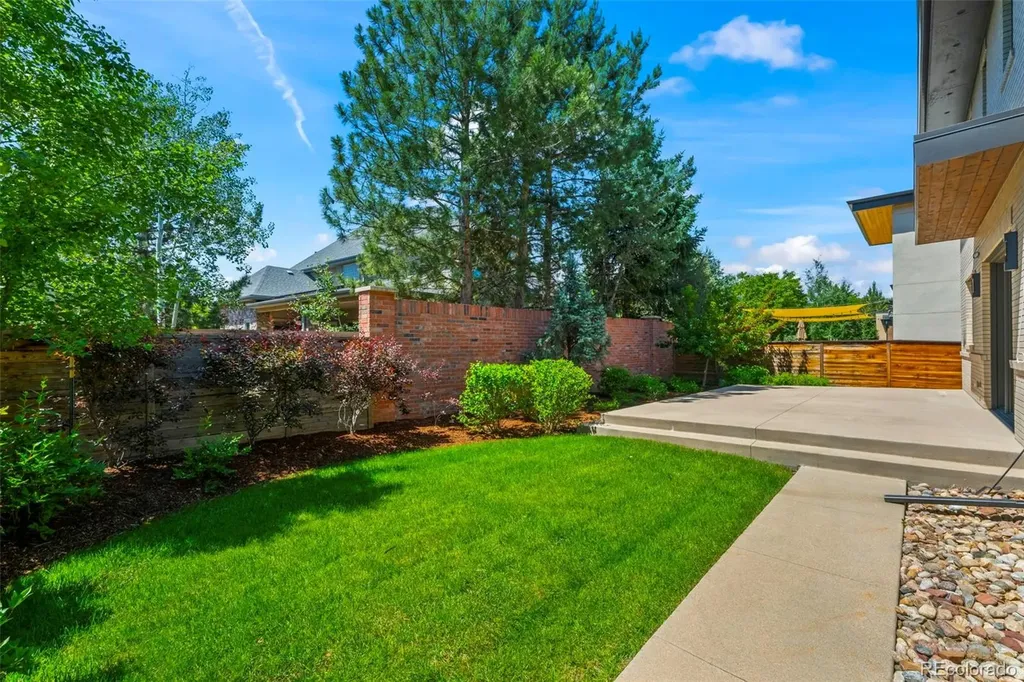6956 E Archer Place Denver CO 80230