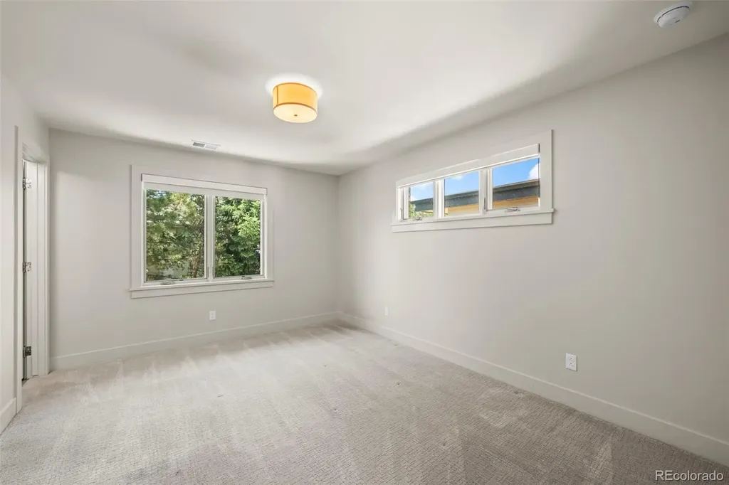 6956 E Archer Place Denver CO 80230