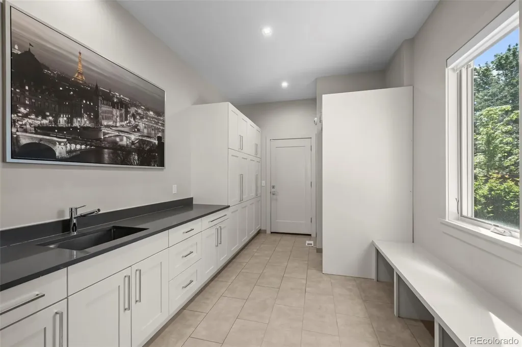 6956 E Archer Place Denver CO 80230