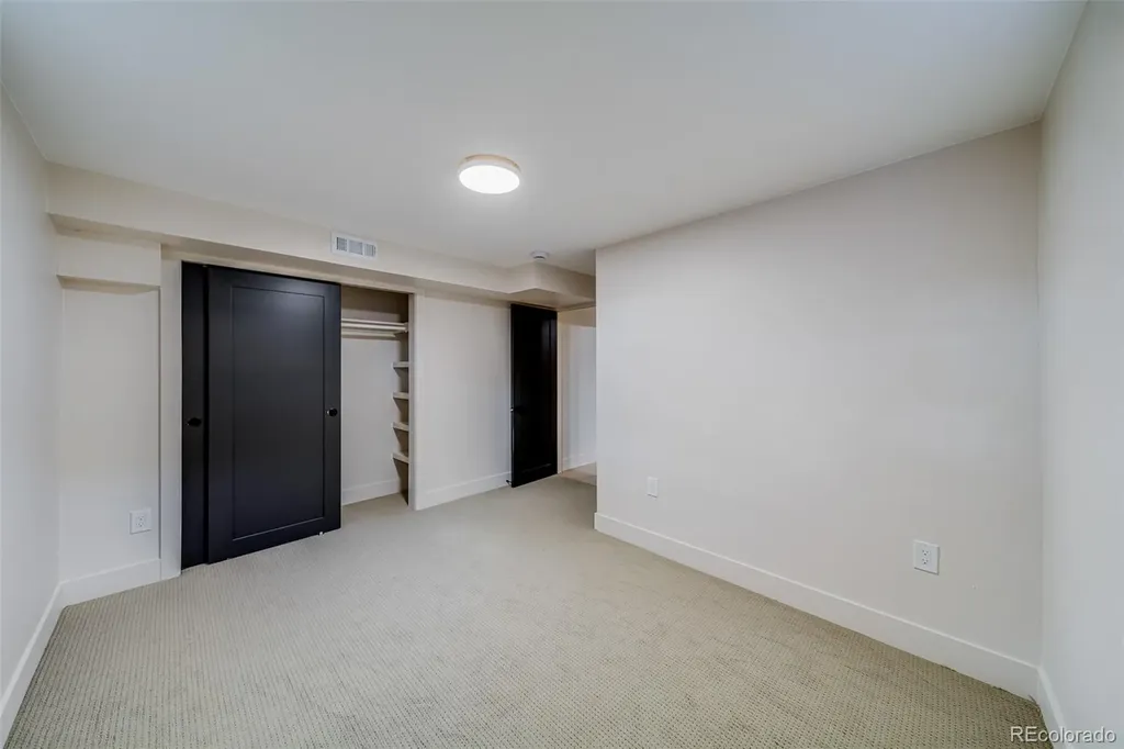 5594 W Iowa Avenue Denver CO 80232