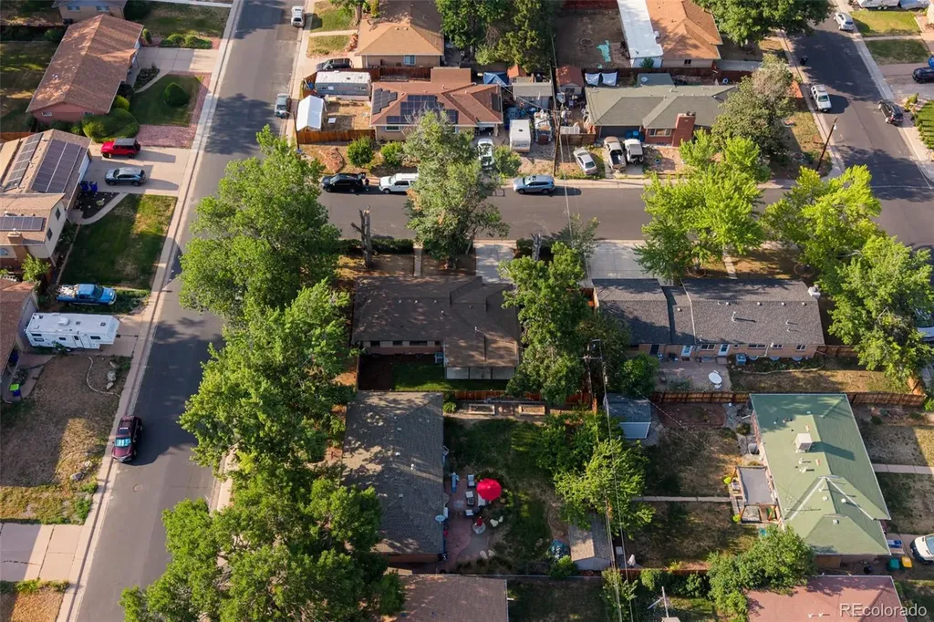 5594 W Iowa Avenue Denver CO 80232