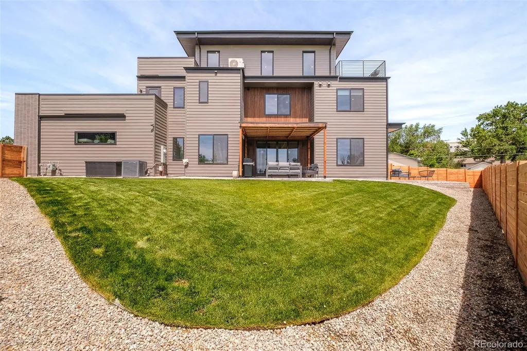 16103 W 14th Avenue Golden CO 80401