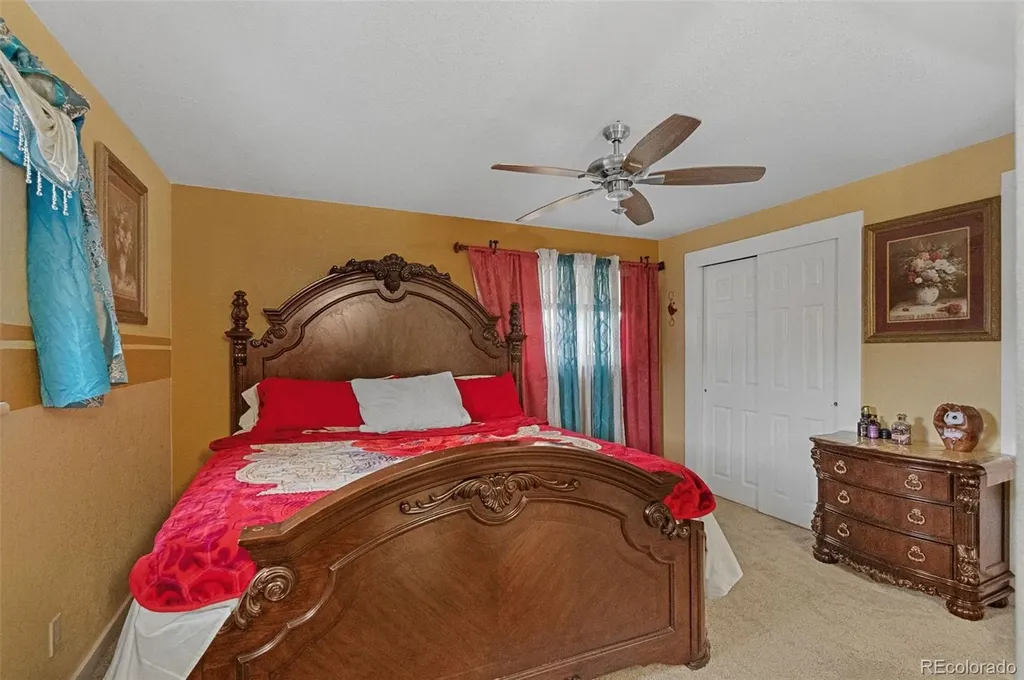 3017 Cimarron Street Aurora CO 80011