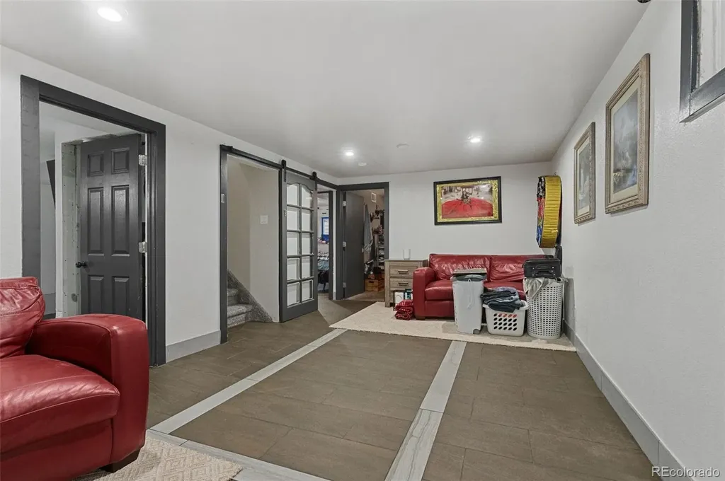 3017 Cimarron Street Aurora CO 80011
