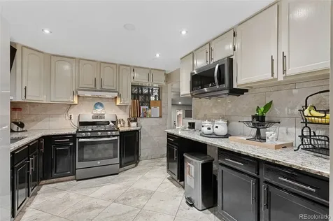 3017 Cimarron Street Aurora CO 80011