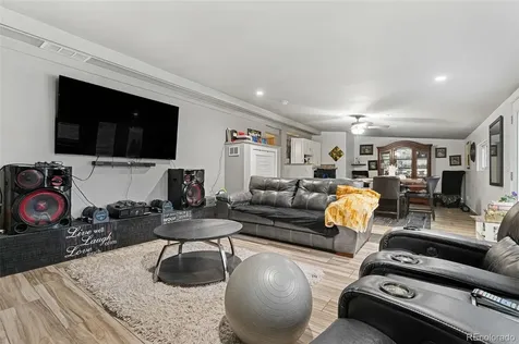 3017 Cimarron Street Aurora CO 80011