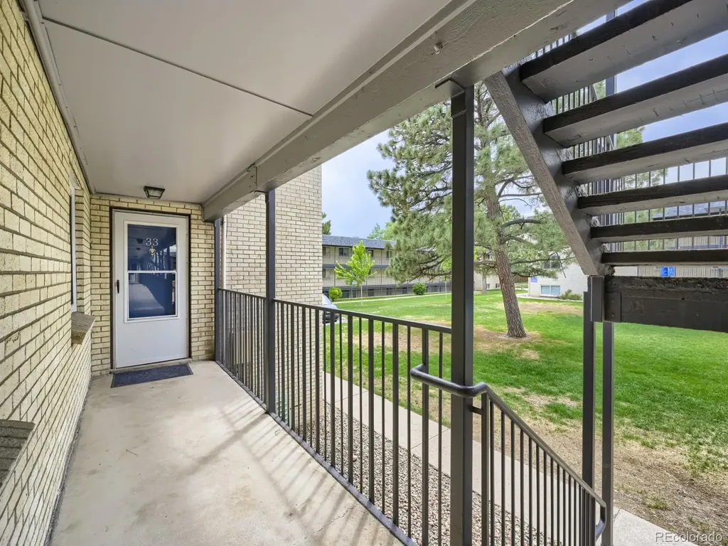 1723 Robb Street Lakewood CO 80215