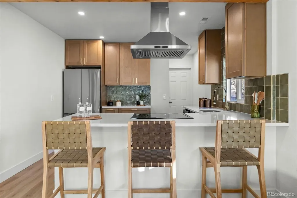 43 Hazel Court Denver CO 80219