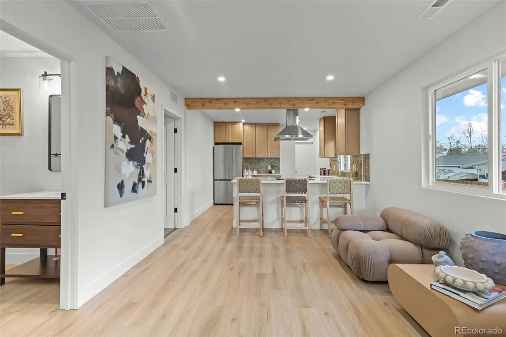 43 Hazel Court Denver CO 80219
