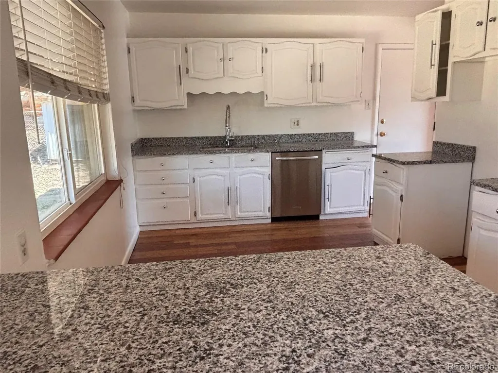 2771 S Perry Street Denver CO 80236