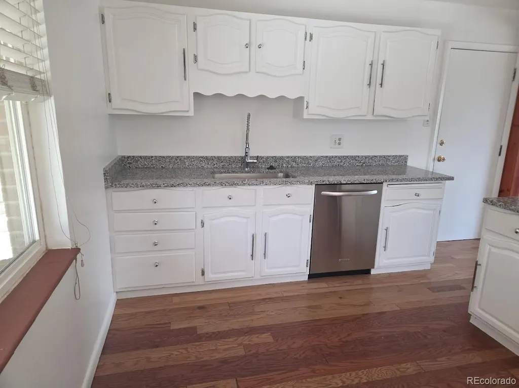 2771 S Perry Street Denver CO 80236