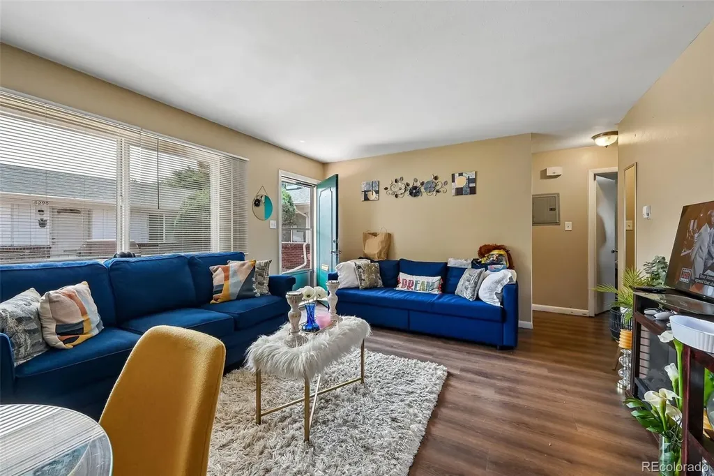 5250 E Warren Avenue Denver CO 80222