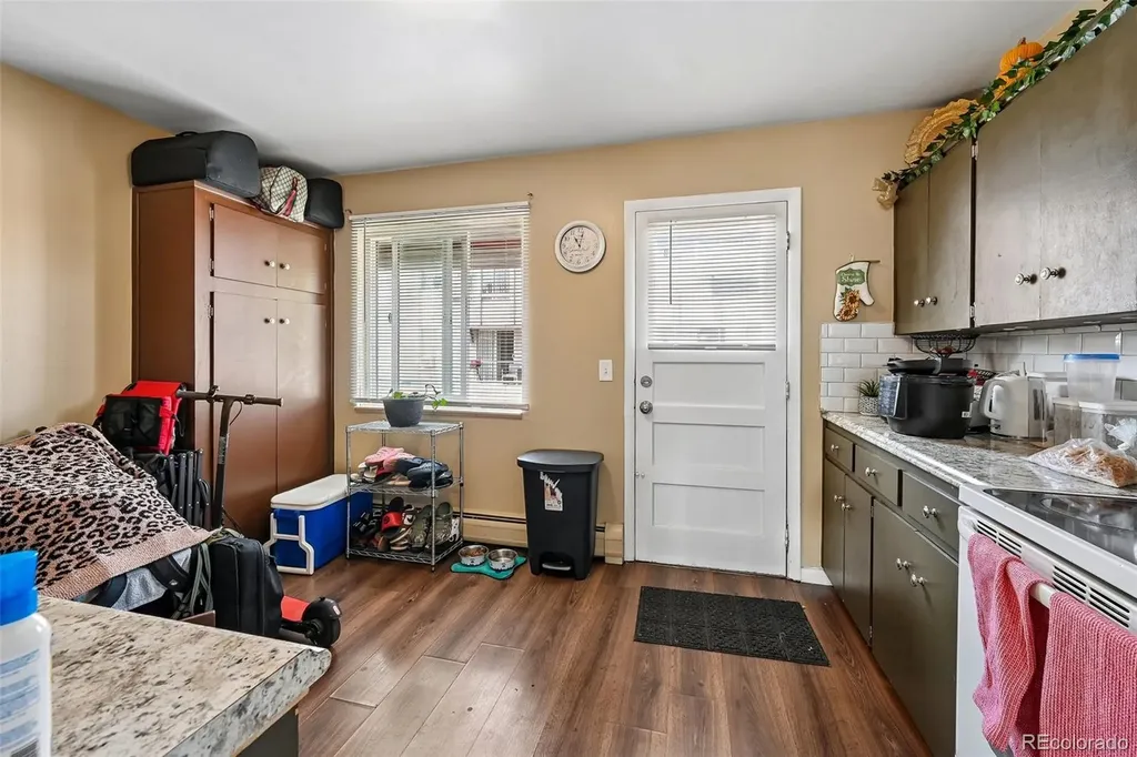 5250 E Warren Avenue Denver CO 80222