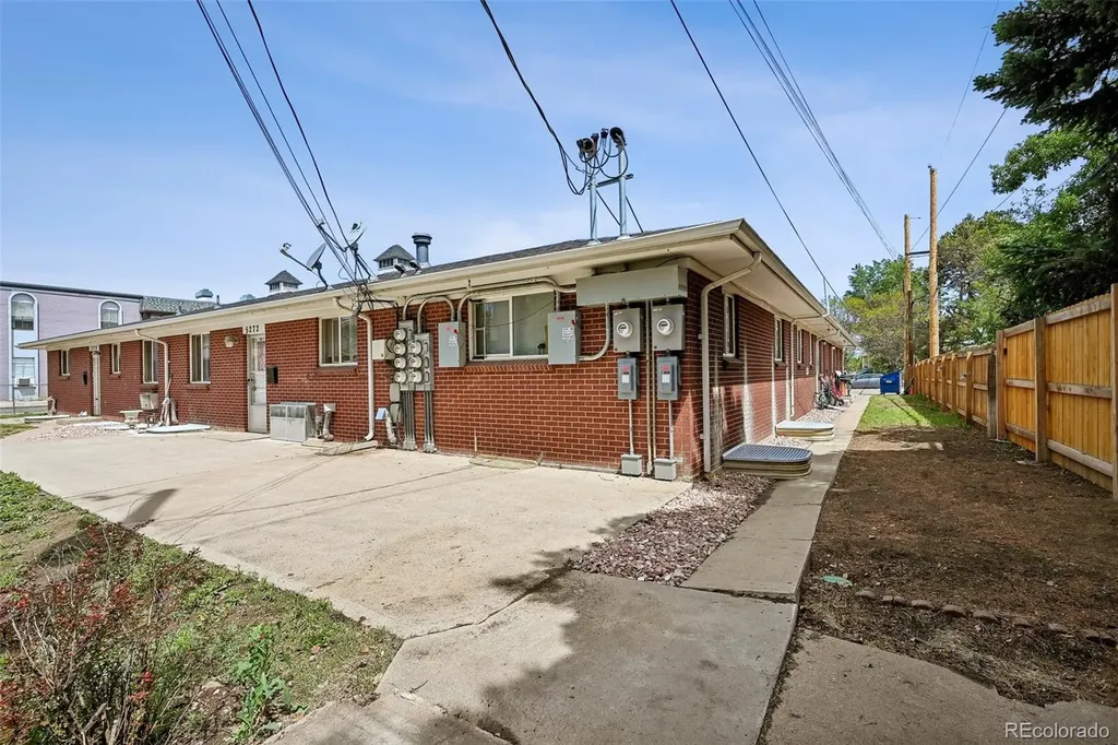 5250 E Warren Avenue Denver CO 80222