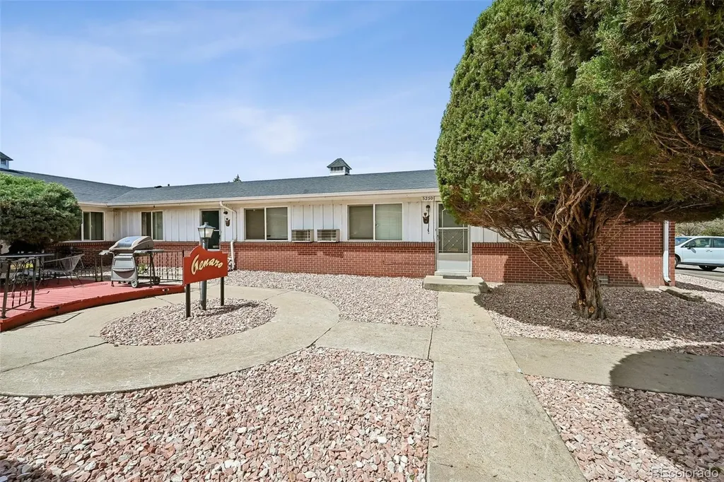 5250 E Warren Avenue Denver CO 80222