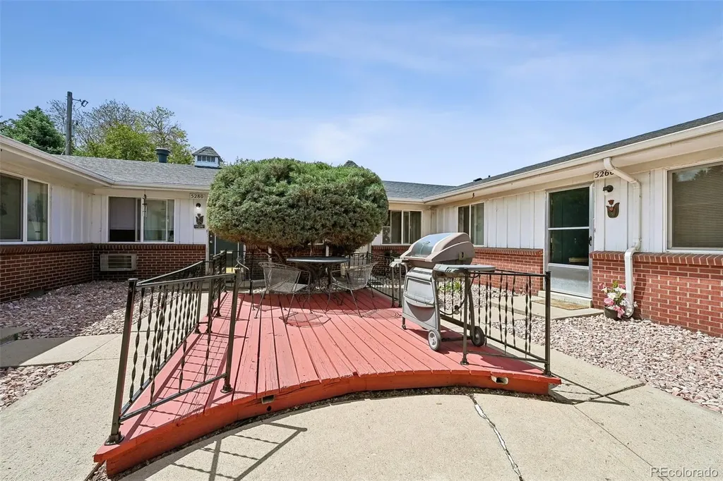 5250 E Warren Avenue Denver CO 80222