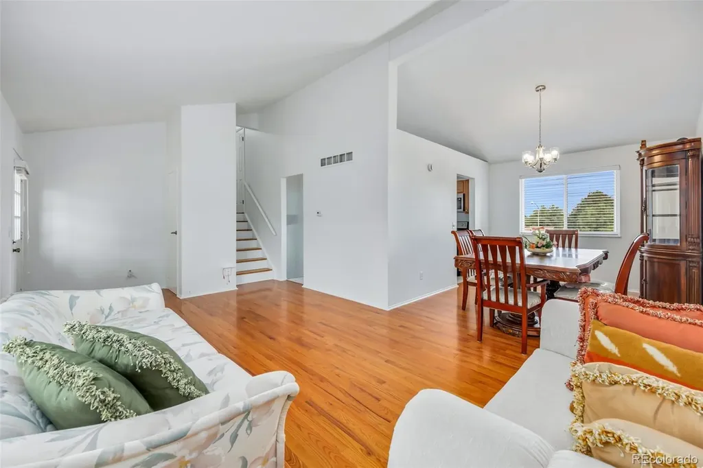 14975 E Radcliff Drive Aurora CO 80015