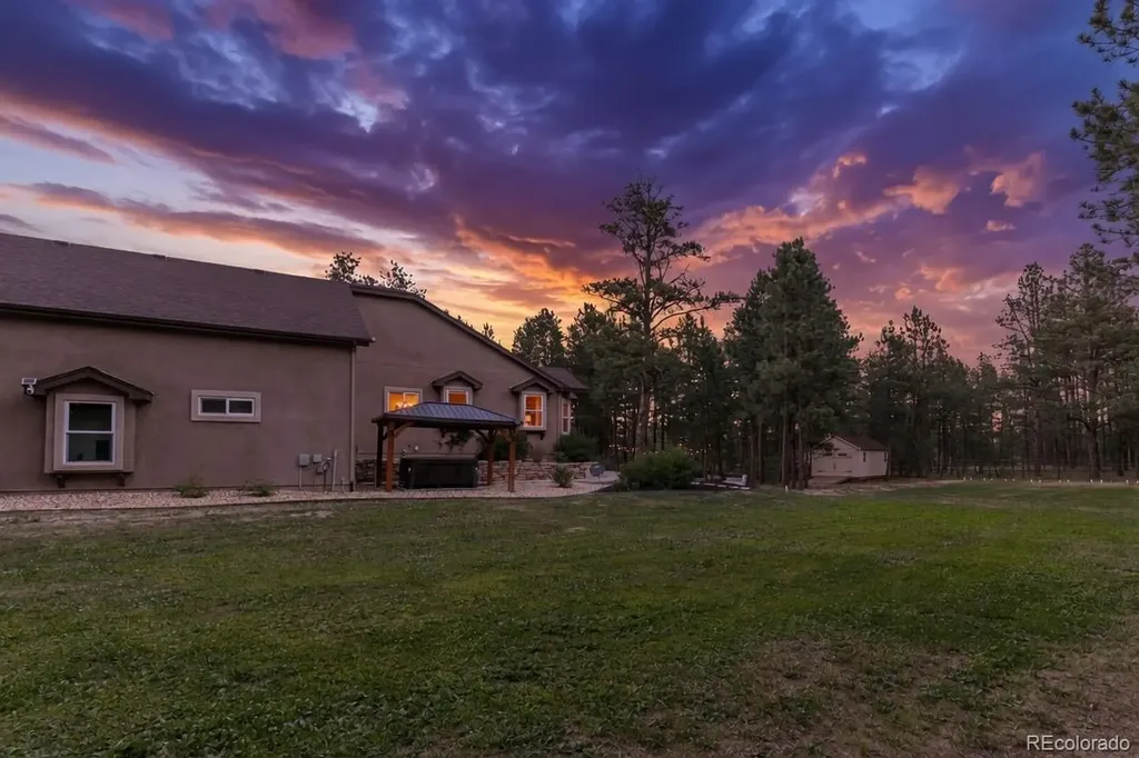 15545 Pole Pine Point Colorado Springs CO 80908